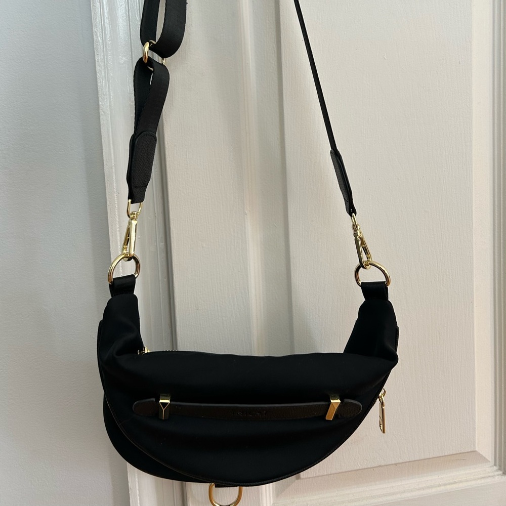INICAT Fanny Pack Waist Cross Body Bag with pockets for Travel gold/ Black